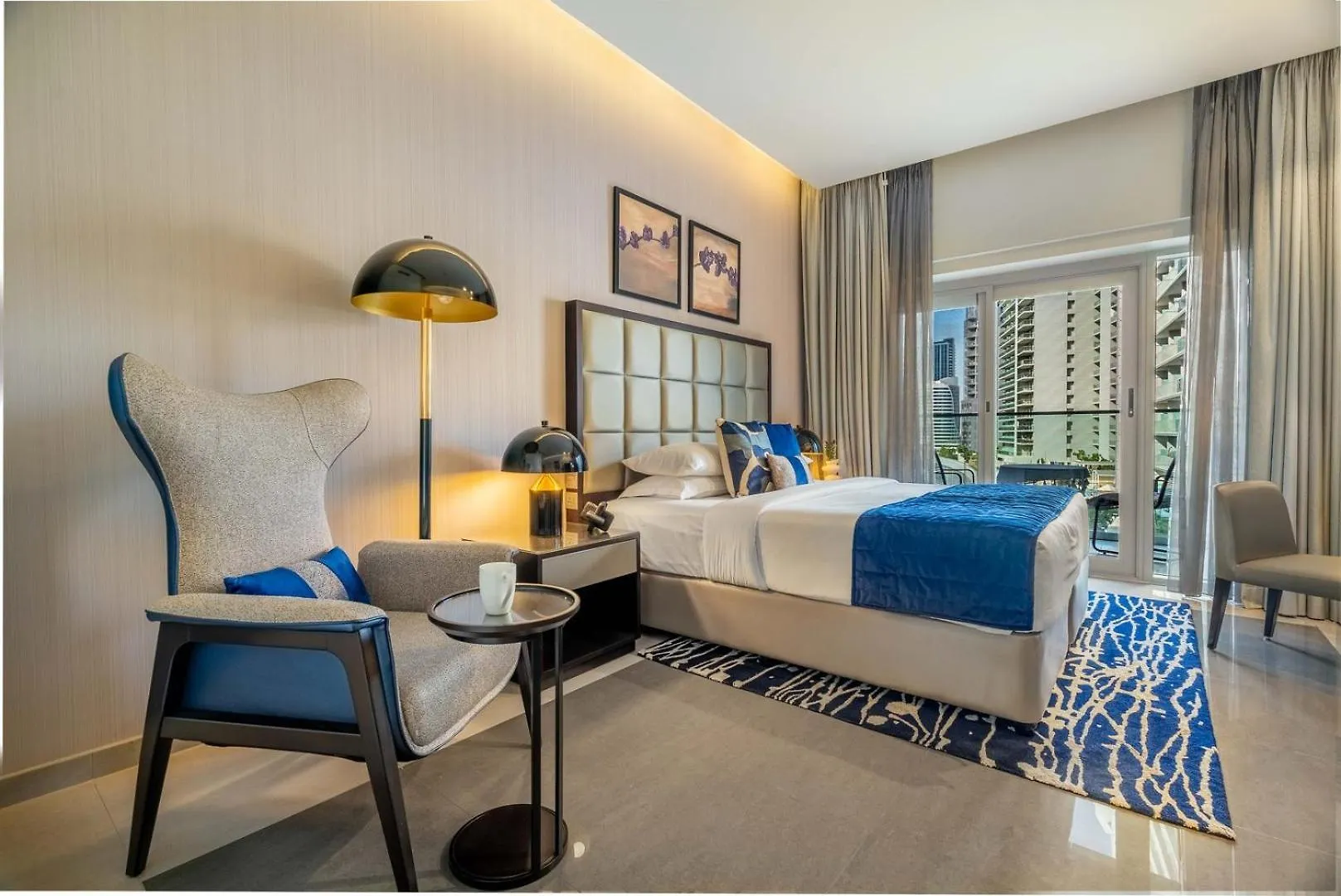 Guestready - City Nest With A Balcony And A Pool Dubai Apartment